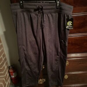 Champion relax pants.